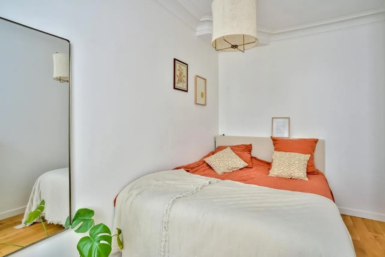 Beautiful Apartment For 4 People - Paris 11