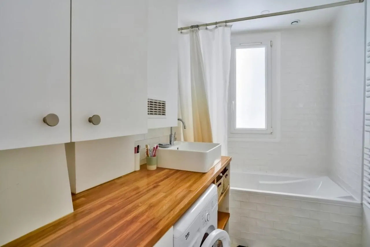 Beautiful Apartment For 4 People - Paris 11 Francja